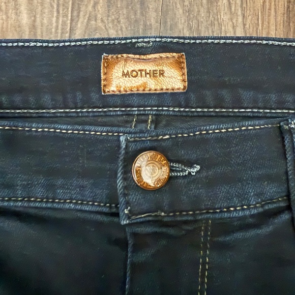 MOTHER The Rascal Mid Rise Dark Wash Jeans Size 32 - Picture 5 of 12
